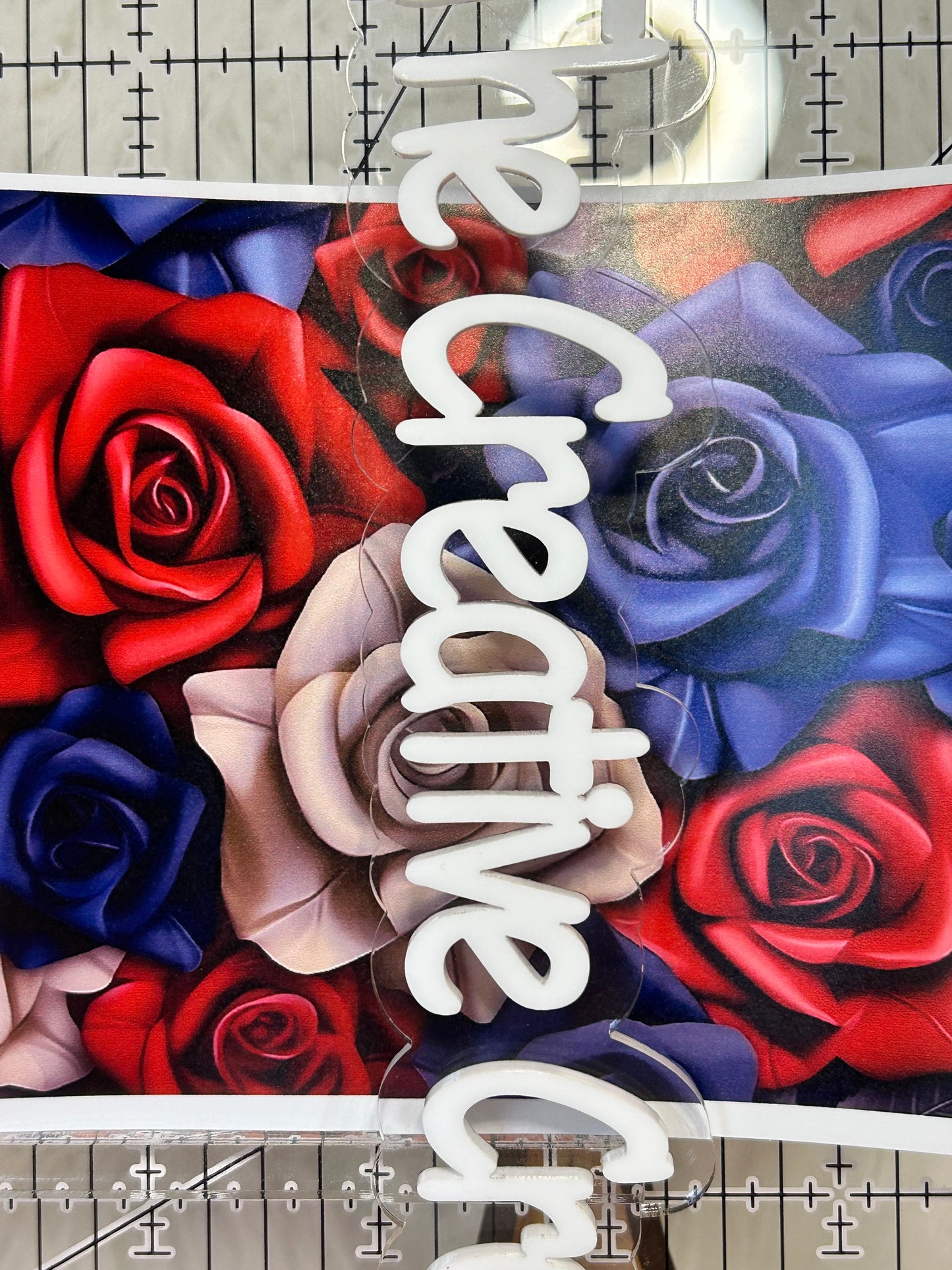3D roses pen wrap