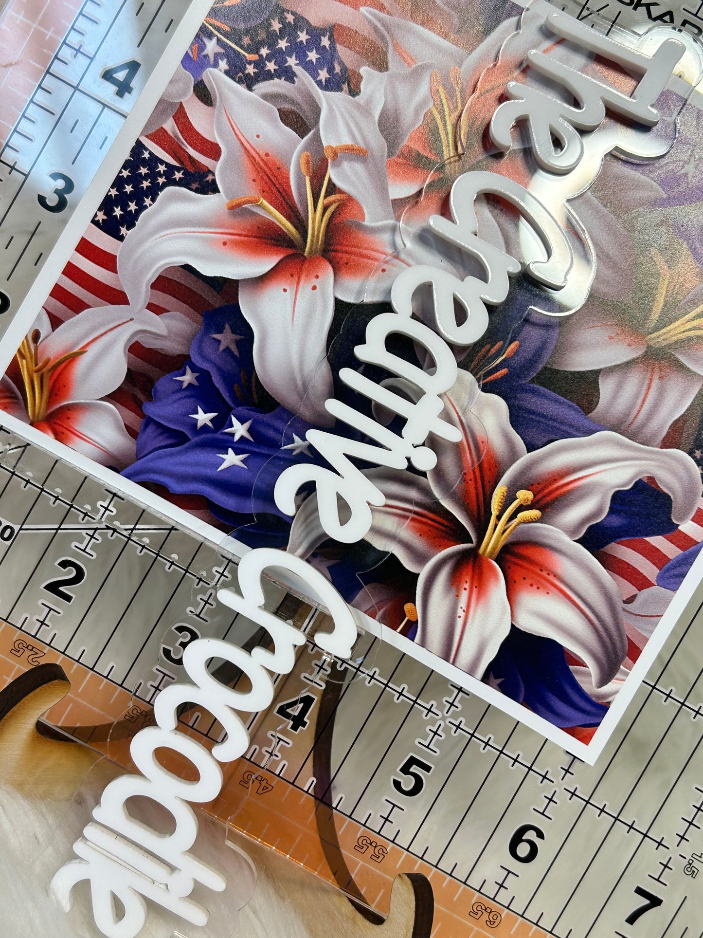 3D lilies pen wrap