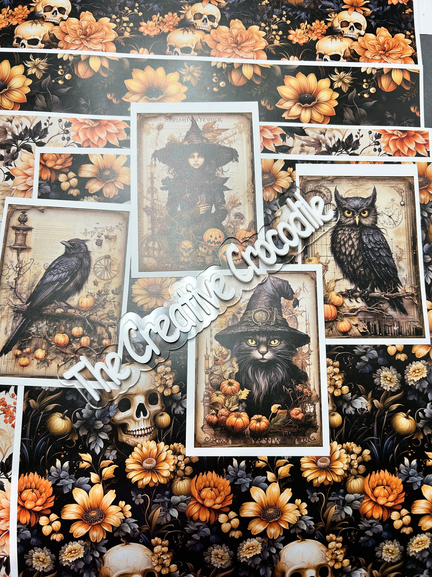 Vintage Halloween florals