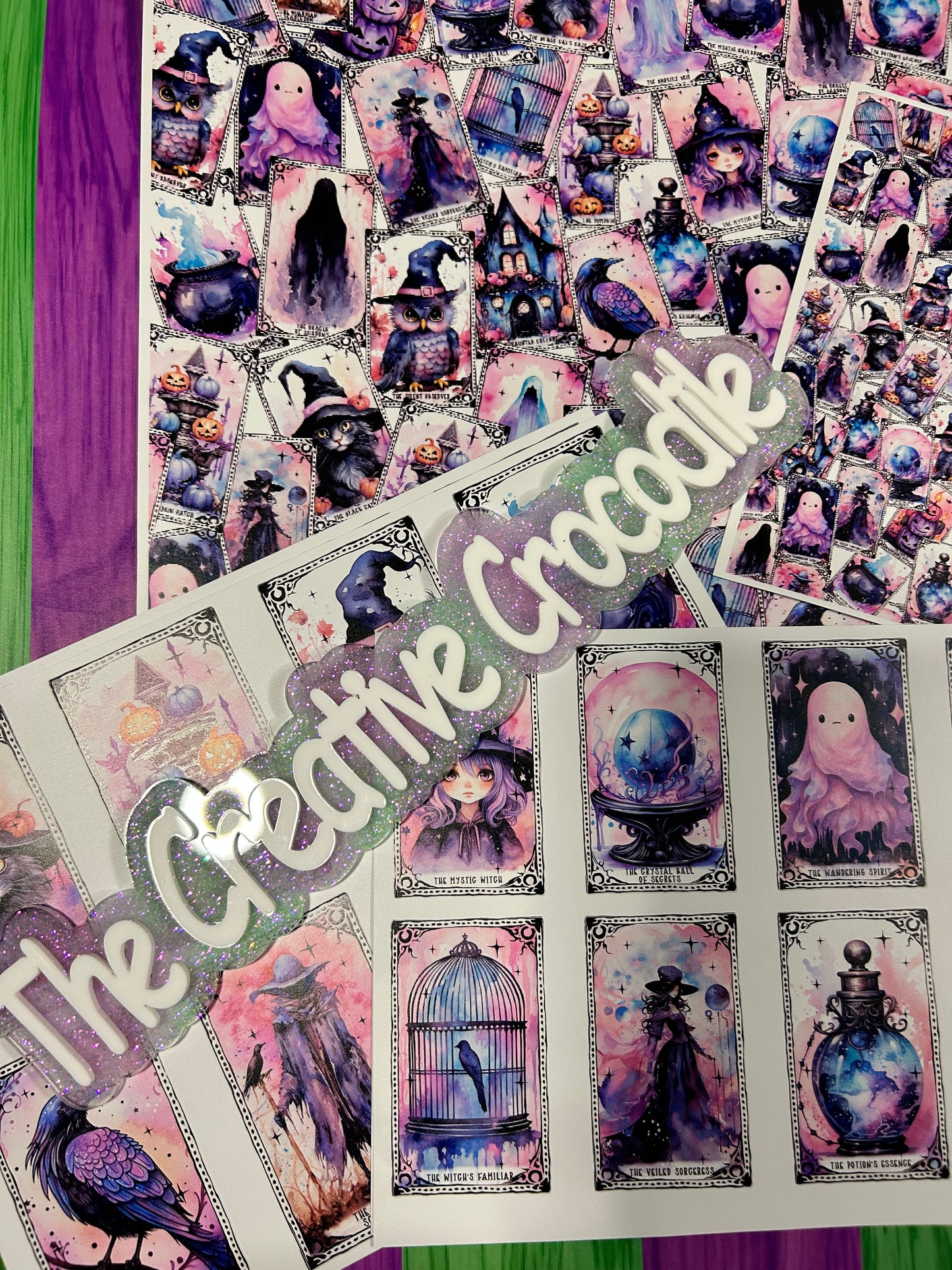 Purple and pink Tarot
