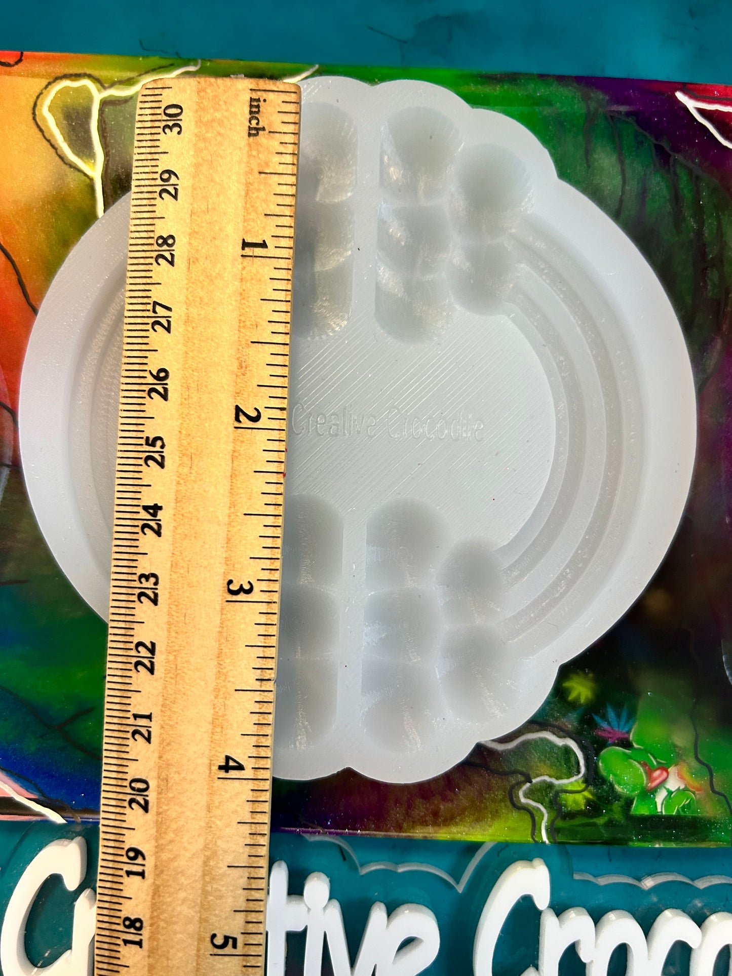 Rainbow, handle mold