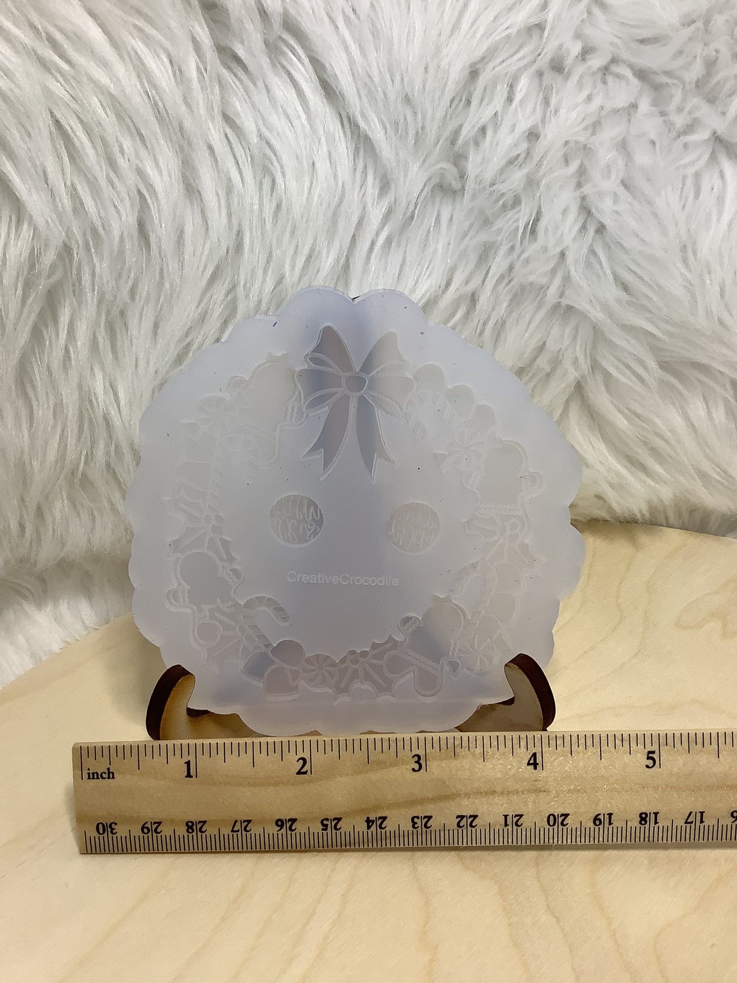 Small Wreath Mold