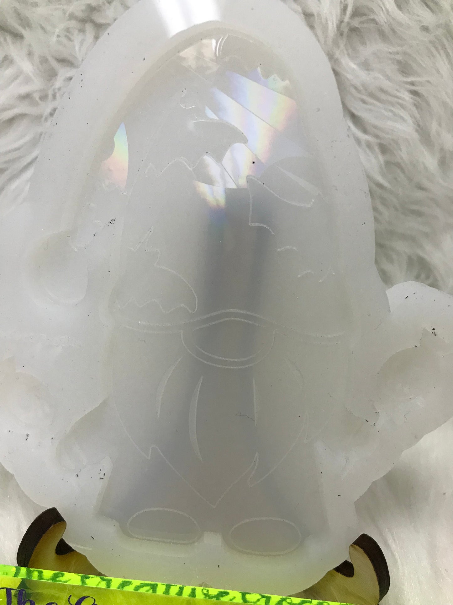 Holographic Halloween Gnome Mold