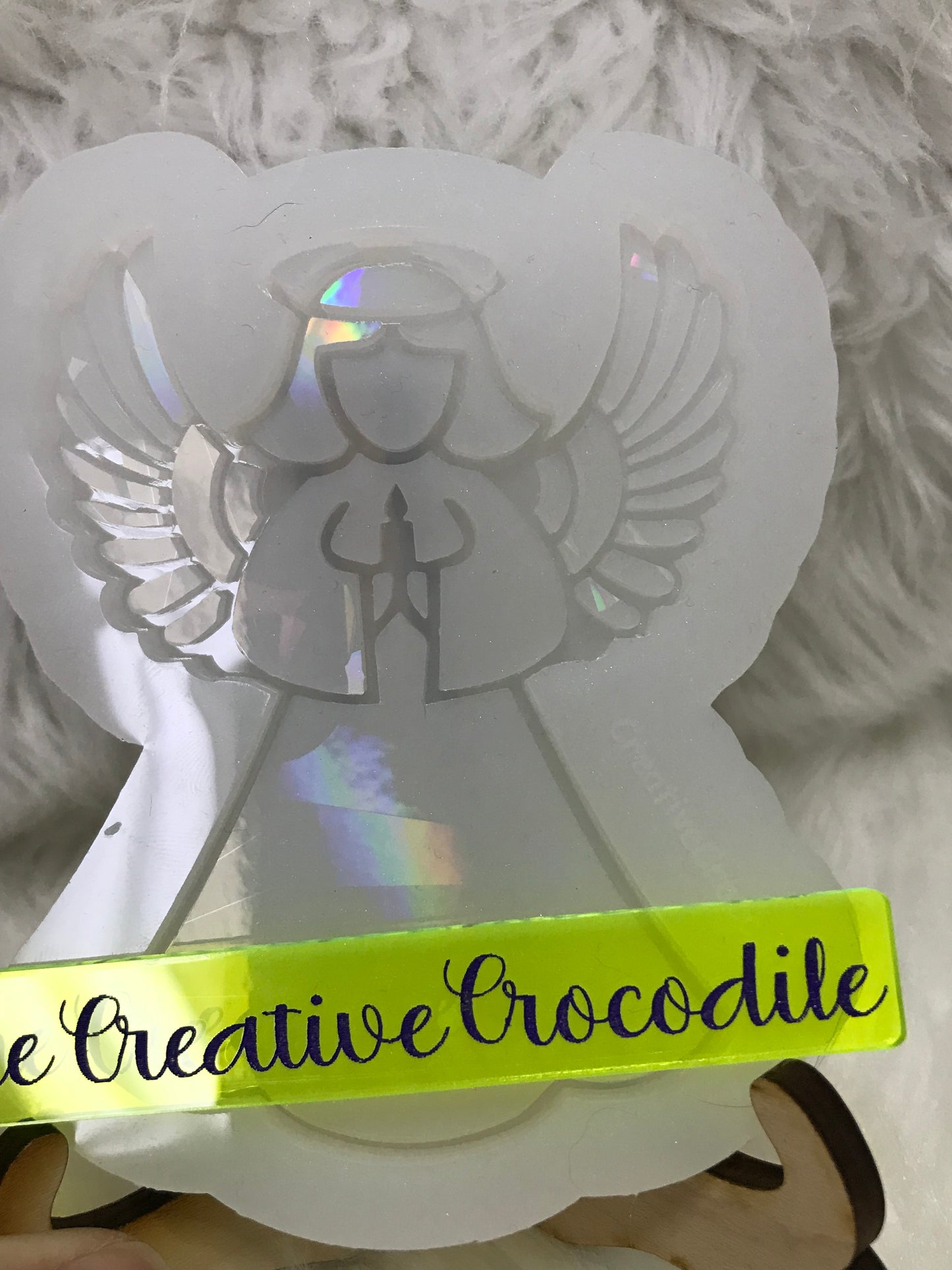 Holographic Angel Mold