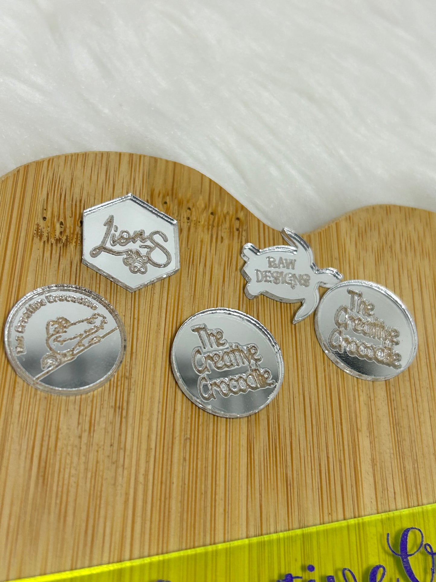 Acrylic 3/4" product tags