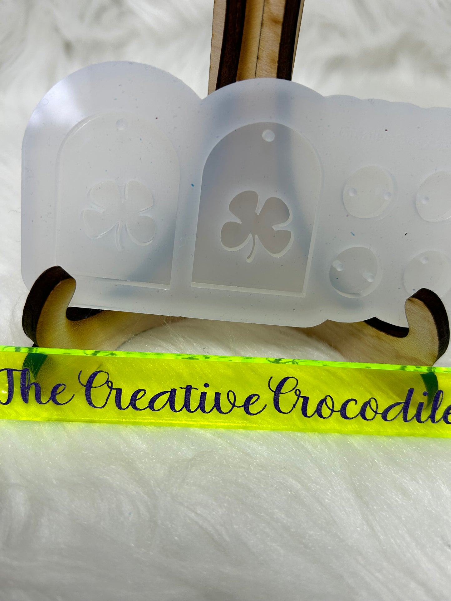 Shamrock Arch earring mold