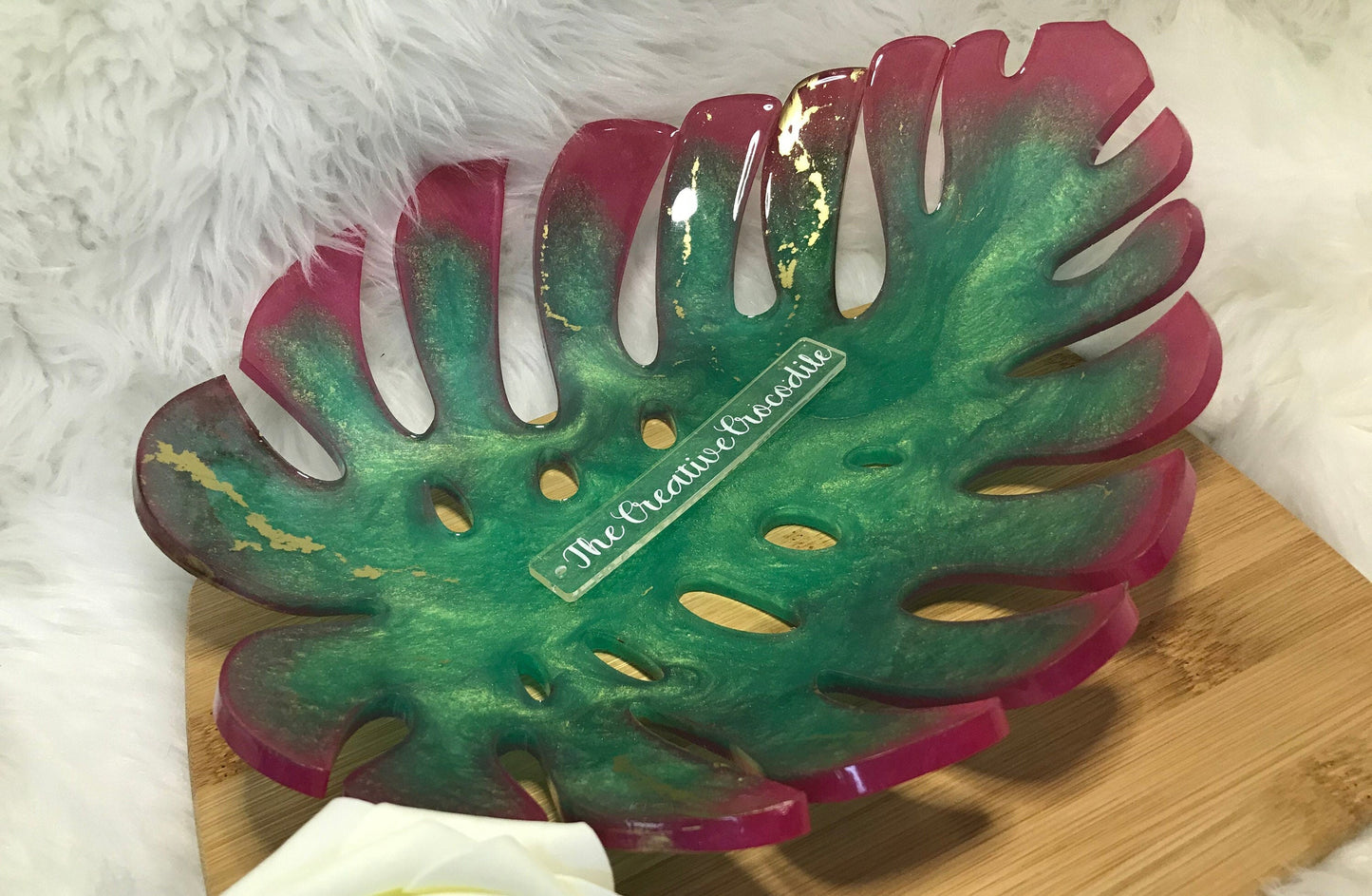 Large Monstera leaf mold