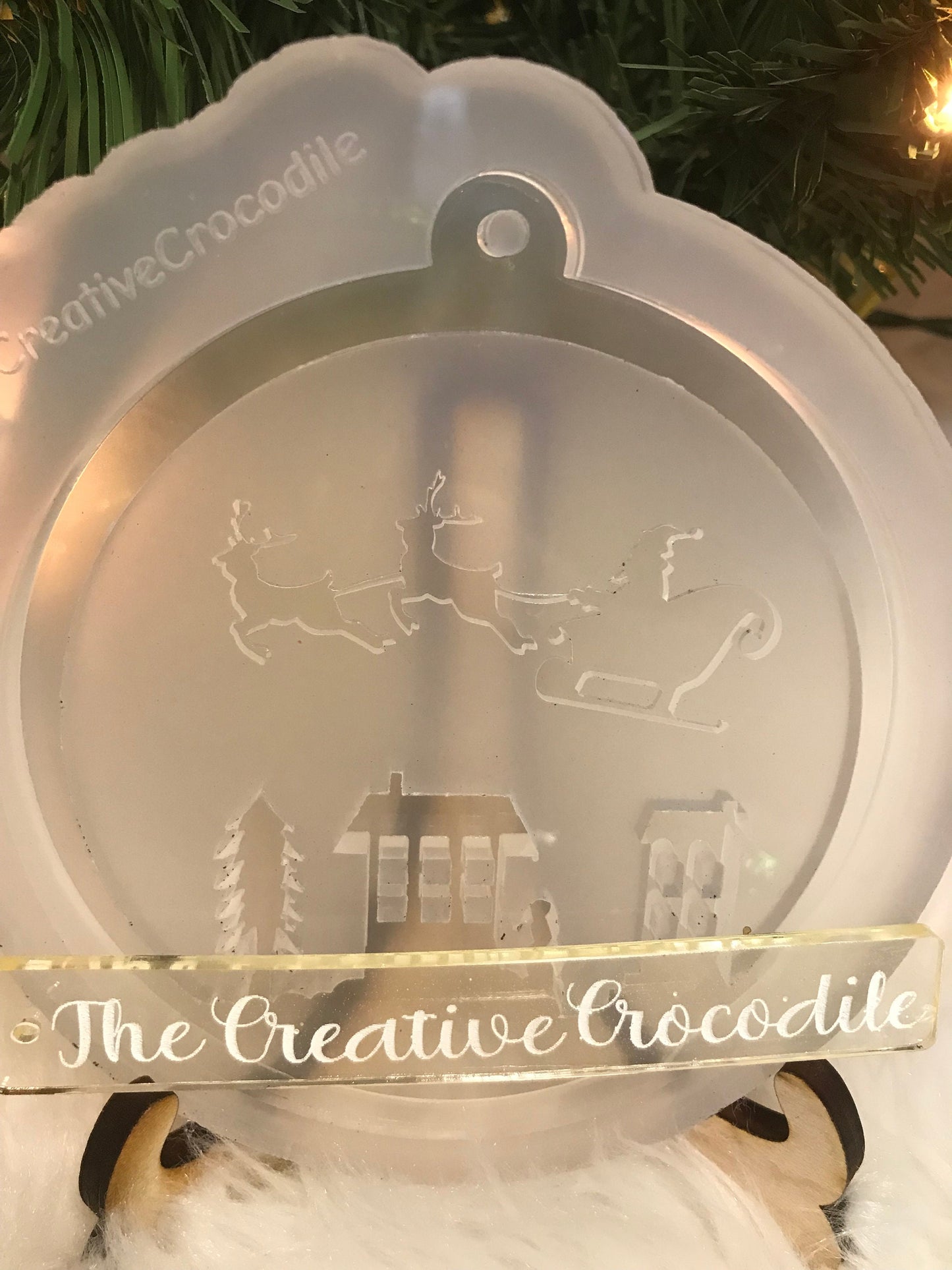 Ornament shaker mold, Santa's Sleigh