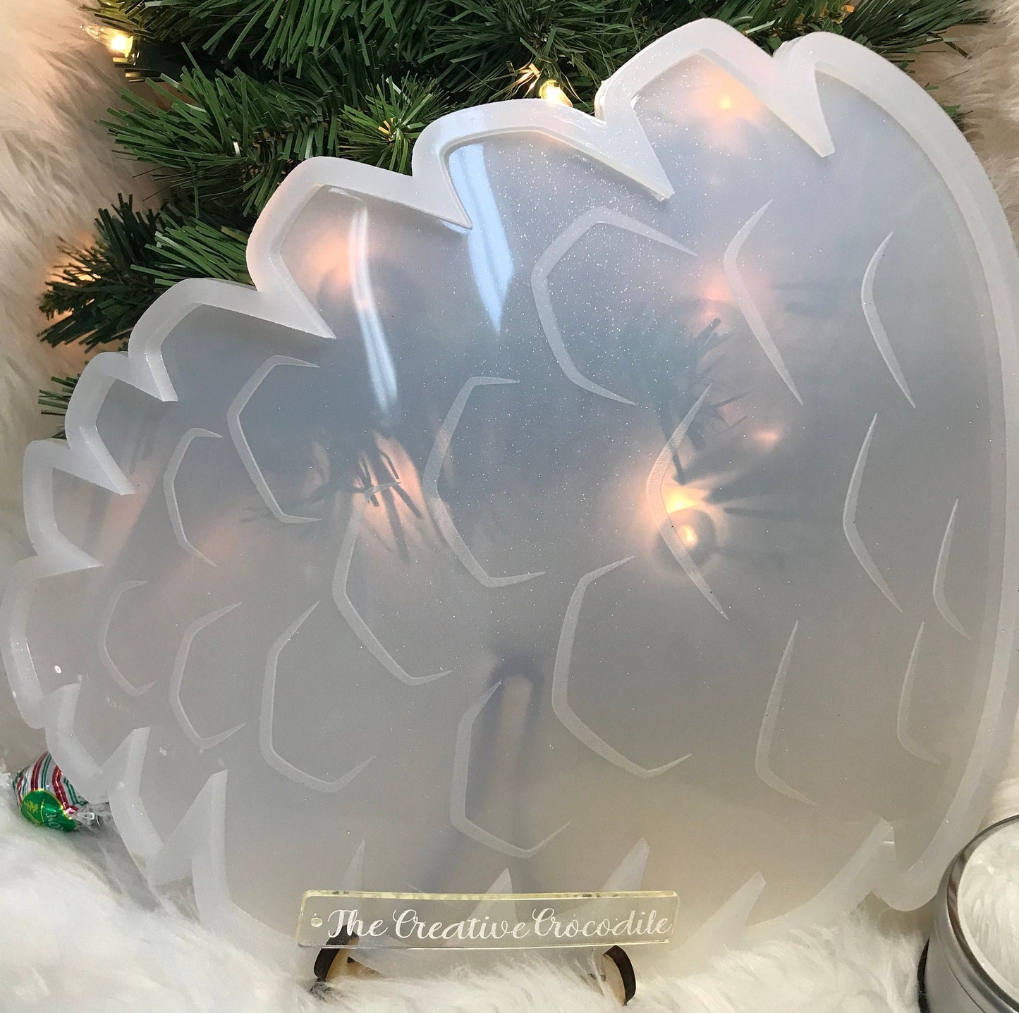 Large pinecone Mold