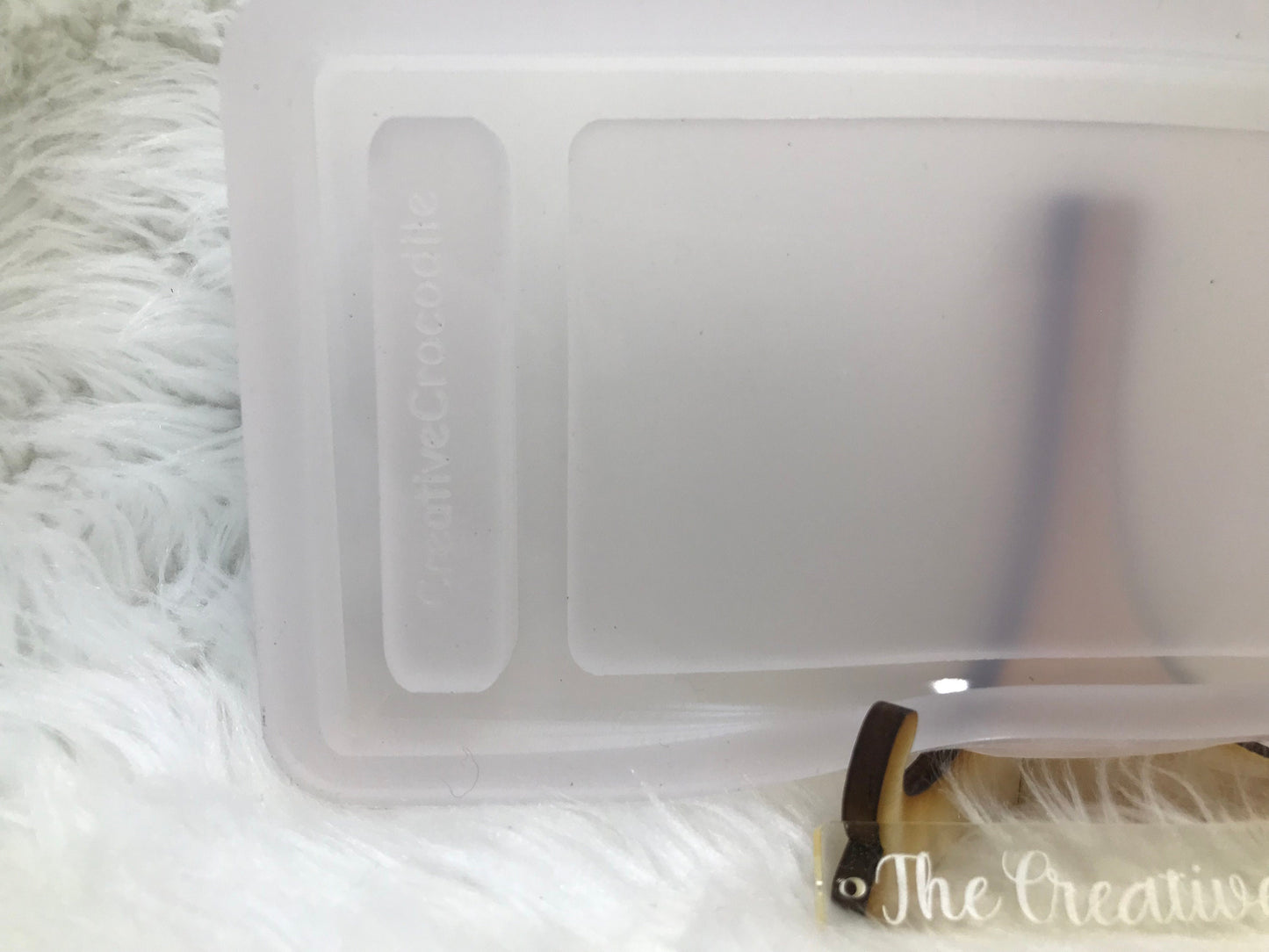 Tray with handles mold