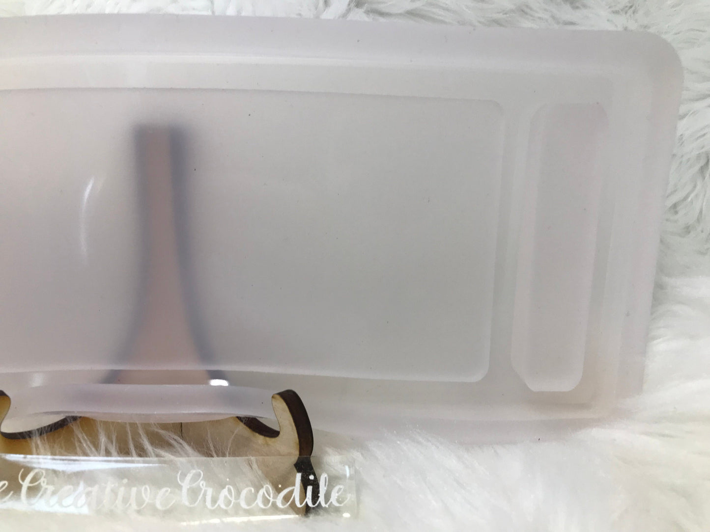 Tray with handles mold