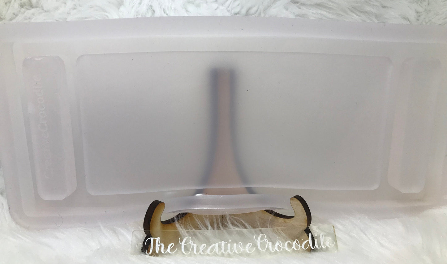 Tray with handles mold